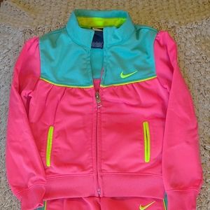 Nike Track Suit 3T